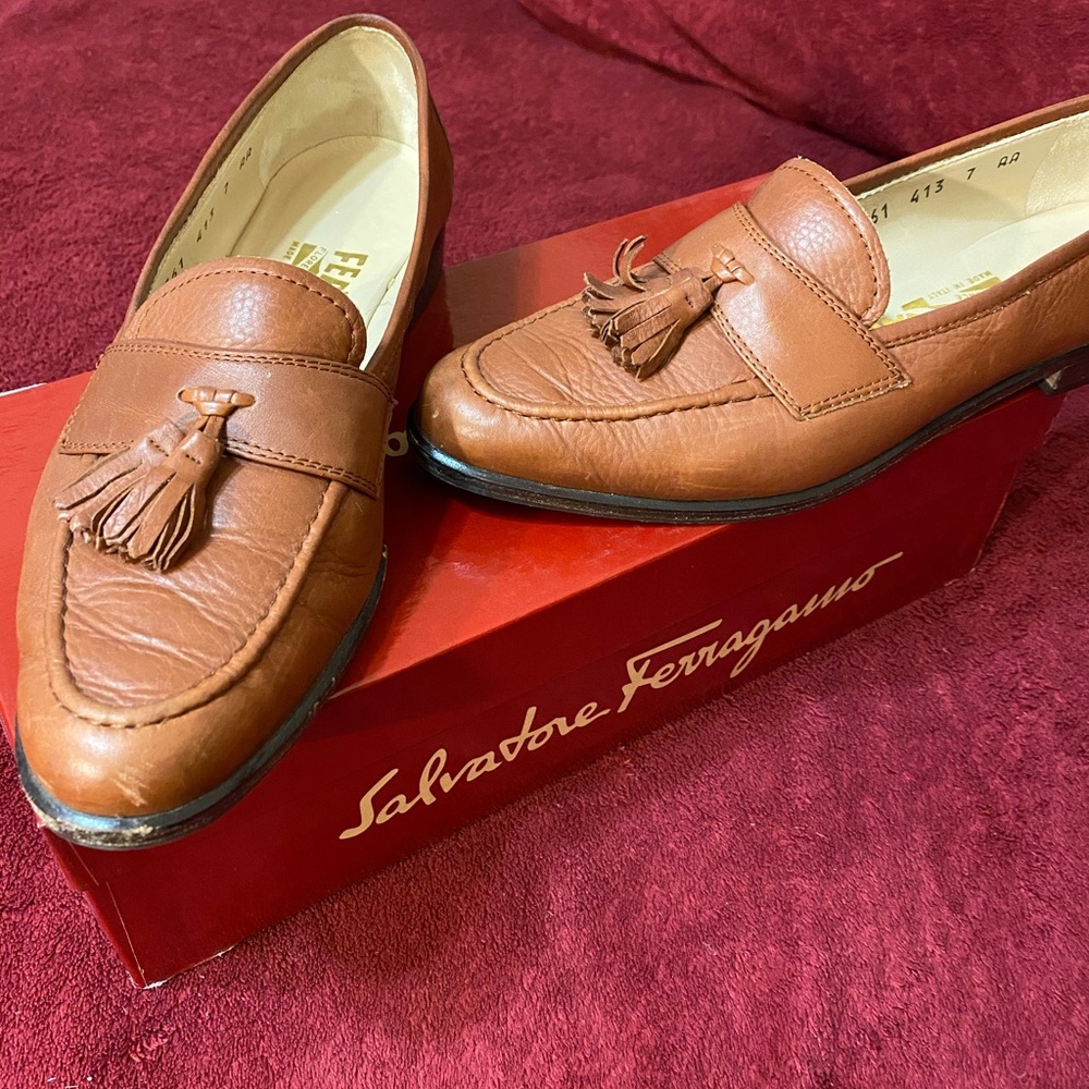 Woman’s shoes